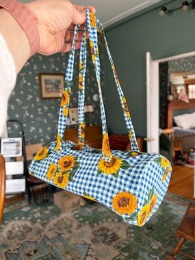 Sunflower Gingham Barrel Purse - Blue & Yellow handmade no tag